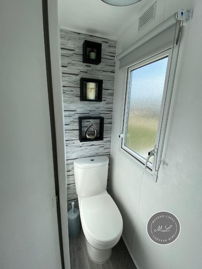 Golden Palm Resort - Meadow Lakes 22 - ML22 Skegness Exterior foto